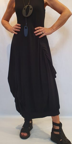 Zwarte jurk, aparte zwarte jurk, lange zwarte jurk, sjazz